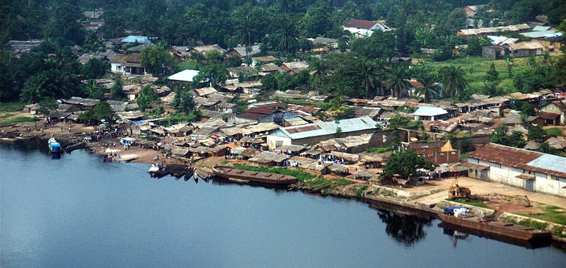 port_of_basankusu_and_river_lulonga